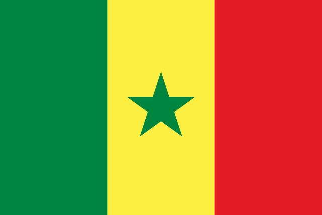 Bandera de Senegal, verde, amarilla y roja con estrella verde