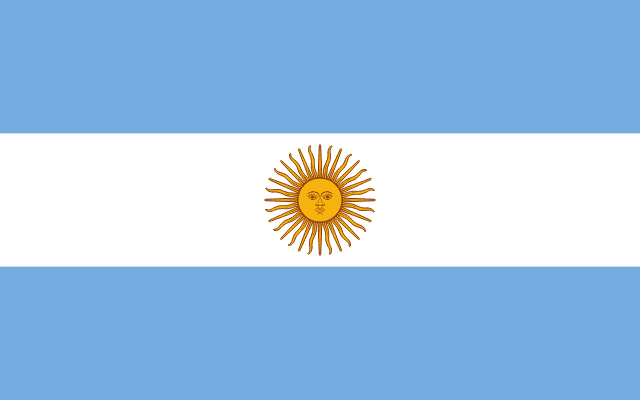 Bandera de Argentina: franjas celeste, blanca y celeste con el Sol de Mayo