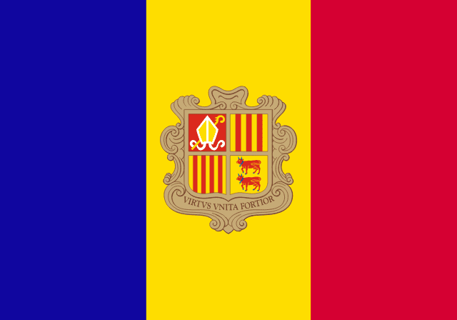 Bandera de Andorra: franjas verticales azul, amarilla y roja con el escudo en el centro