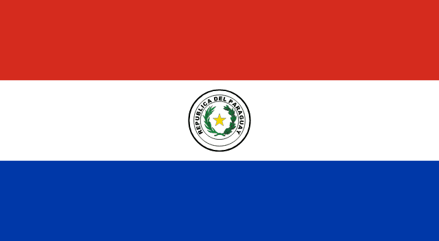 Bandera de Paraguay: franjas roja, blanca y azul con el escudo nacional y una estrella amarilla en el centro